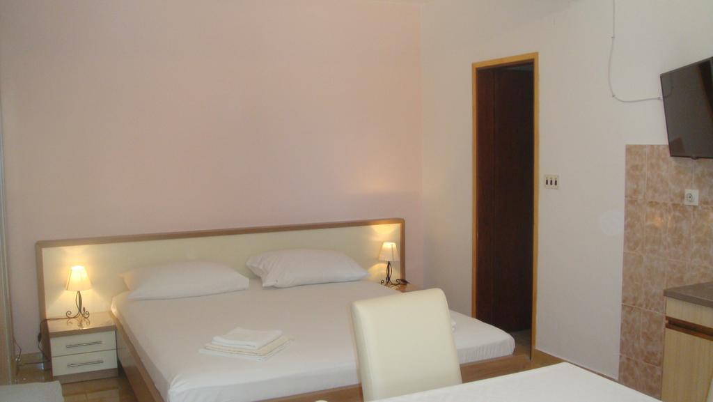 Apartments Topo Hvar Town Zimmer foto